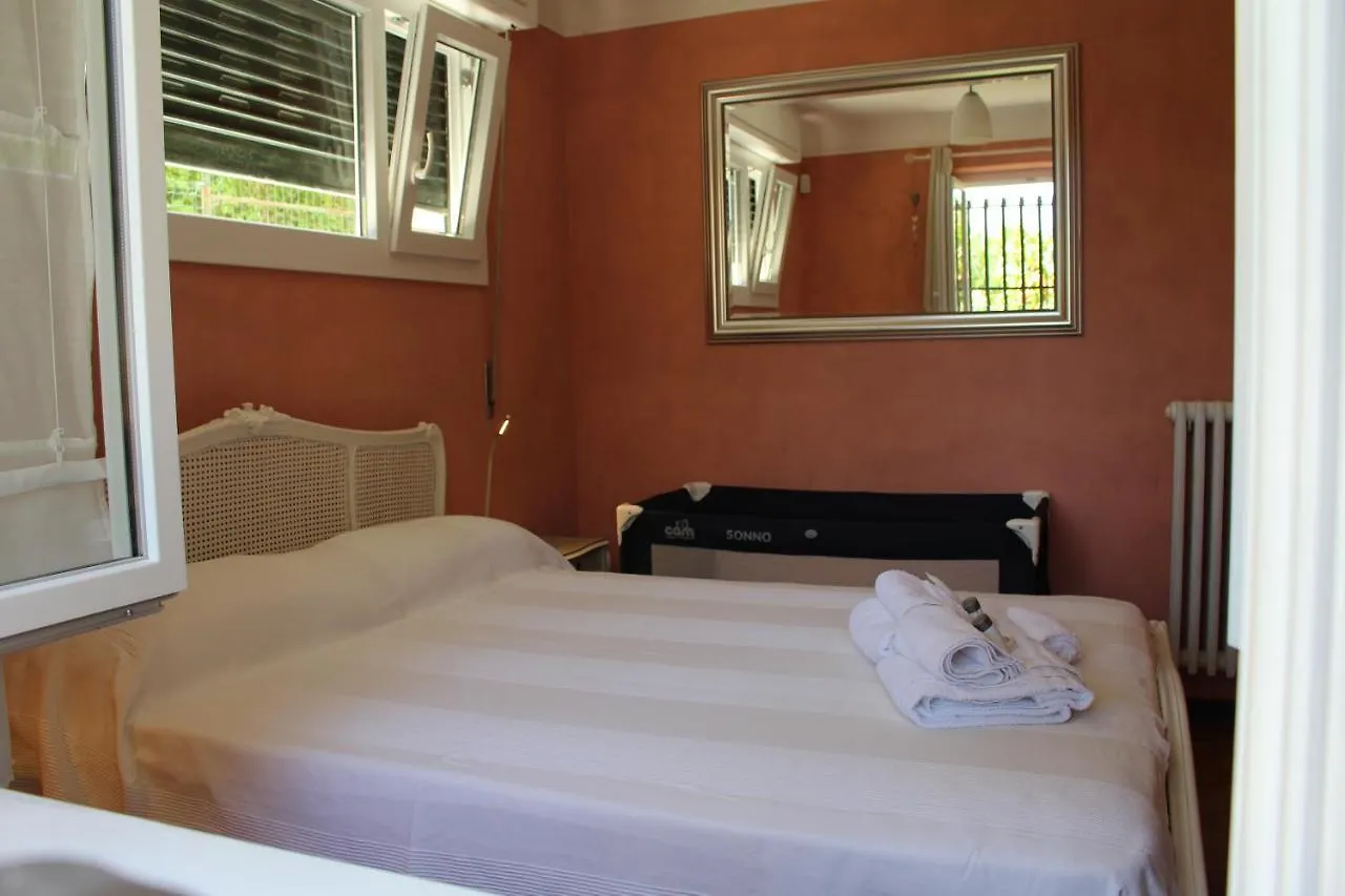 Comodo Con Giardino E Patio Sanremo Apartment