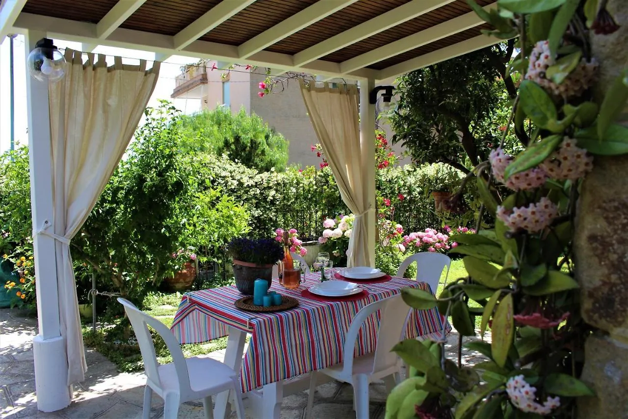 Comodo Con Giardino E Patio Sanremo Apartment