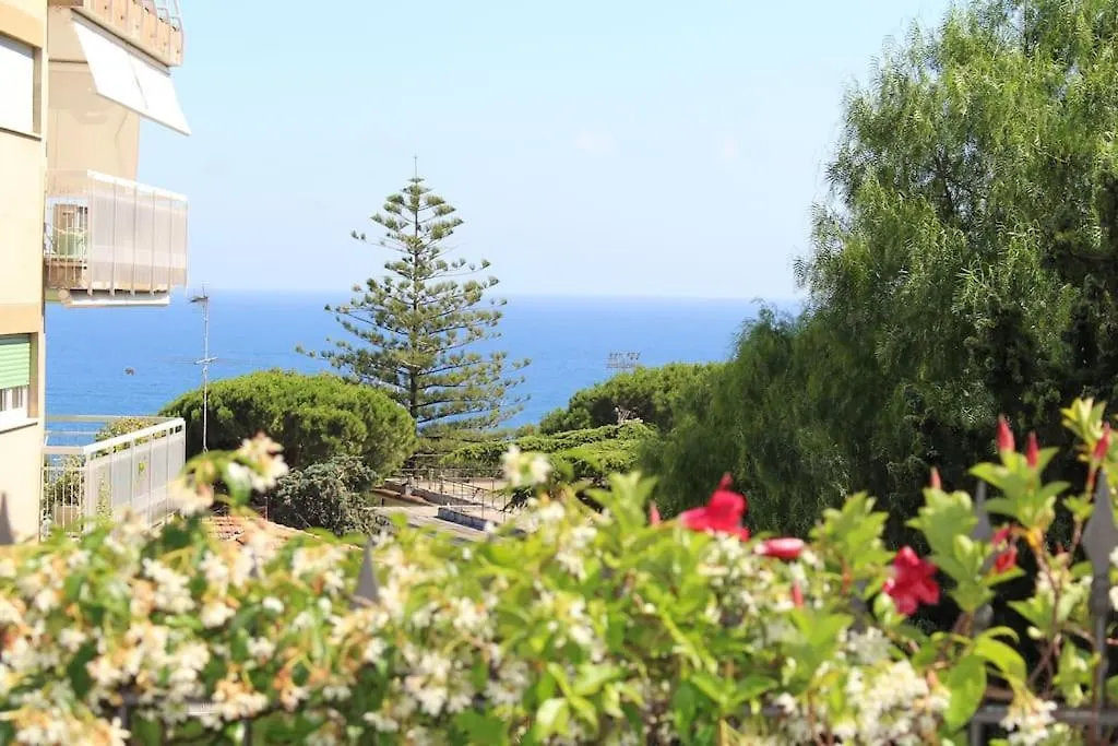 Comodo Con Giardino E Patio Sanremo Apartment