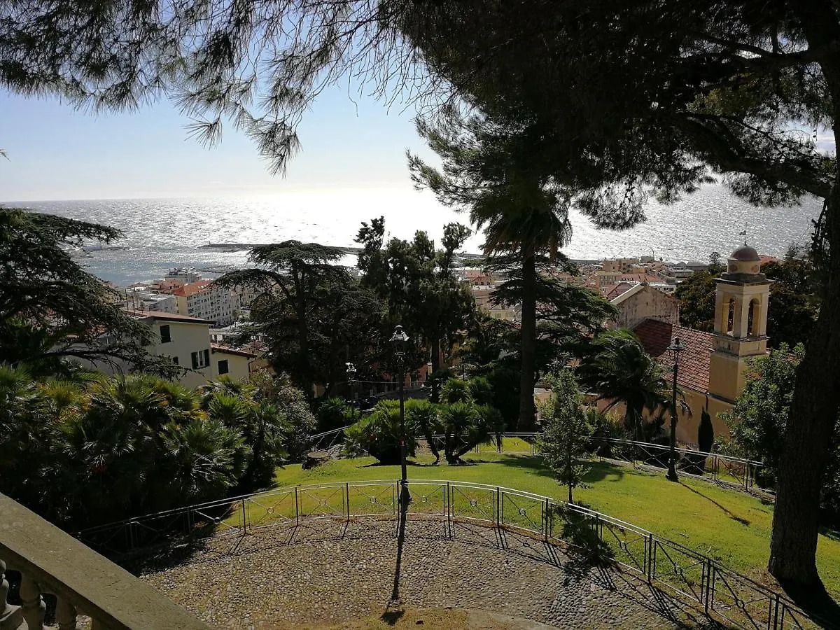 Comodo Con Giardino E Patio Sanremo Apartment